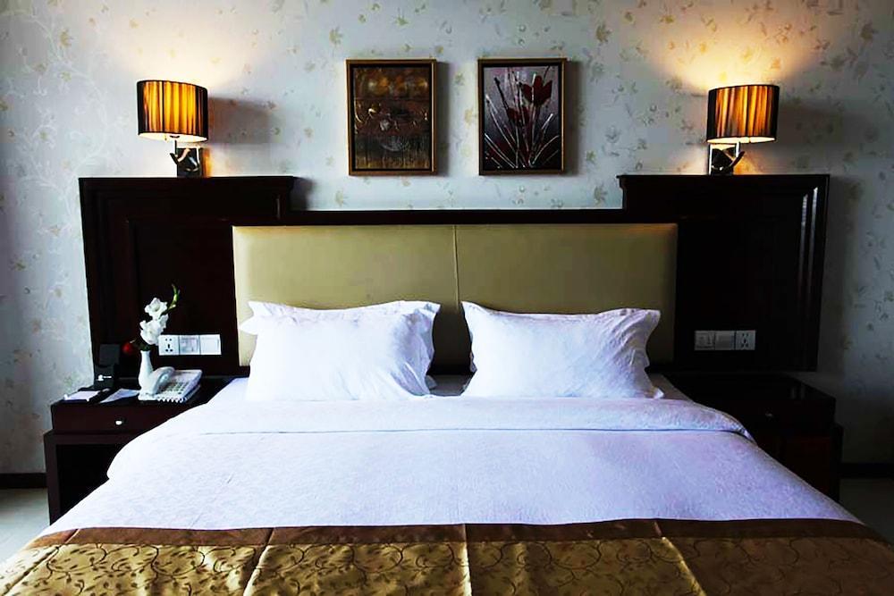 Hotel The Cox Today Koks Badźar Zewnętrze zdjęcie