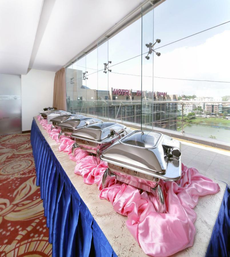 Hotel The Cox Today Koks Badźar Zewnętrze zdjęcie